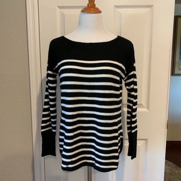 Banana Republic Black and White Merino Blend L/S Boatneck Sweater XS - Picture 12 of 13